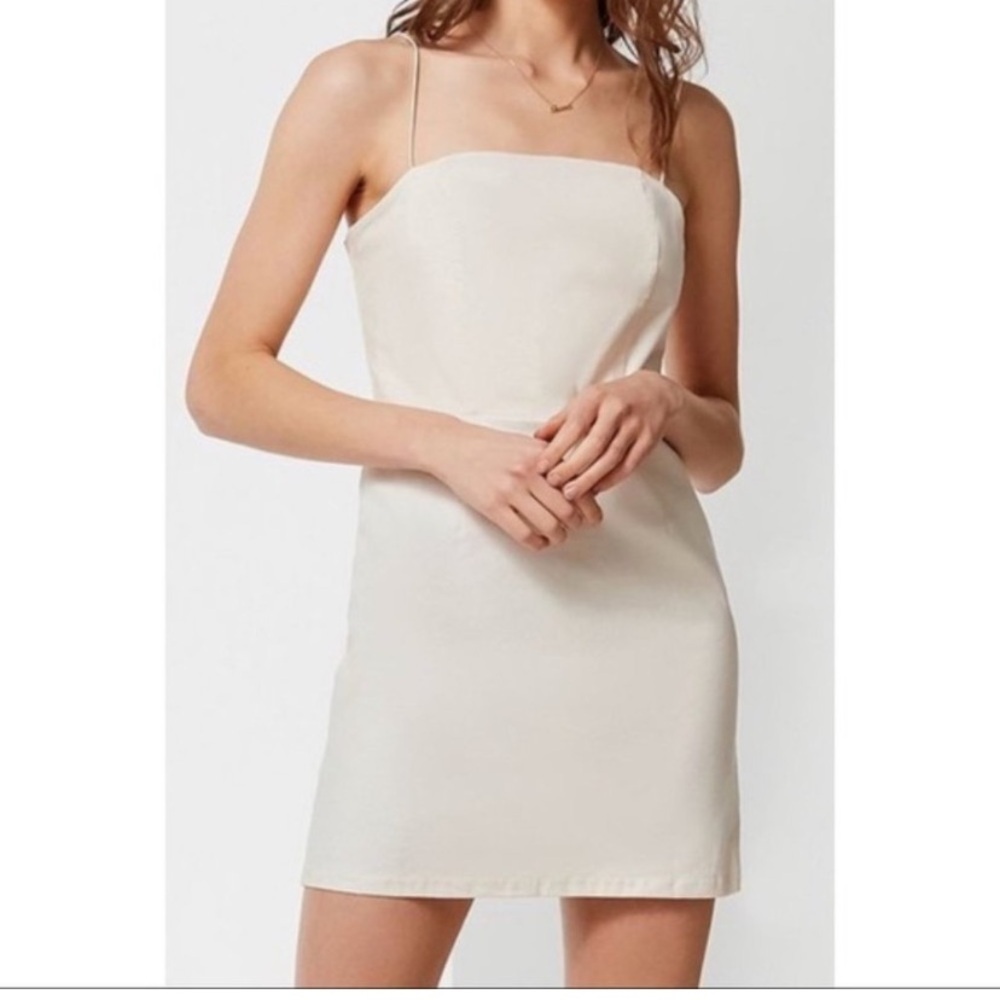 Urban Outfitters Linen Blend Colette Stretch Mini DRESS Summer Defined Waist 4